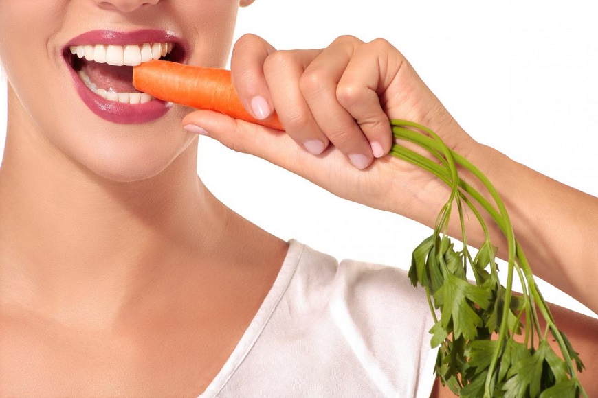 Cibi che fanno bene ai denti2