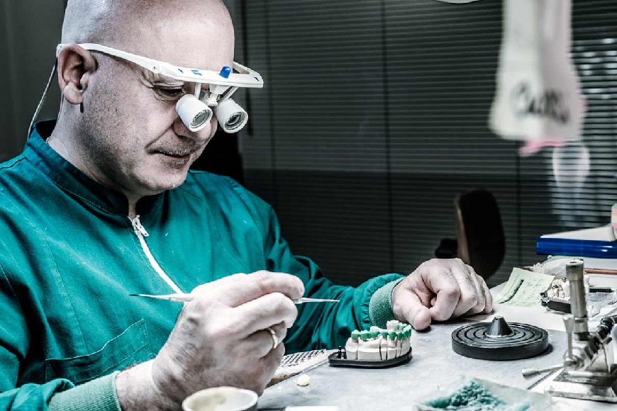 Dentista odontoiatra e odontotecnico3